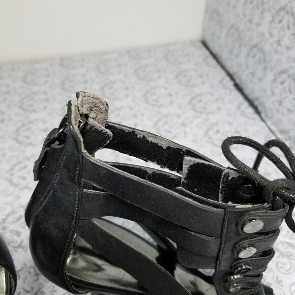 Guess Black lace up heels - Picture 2 of 3